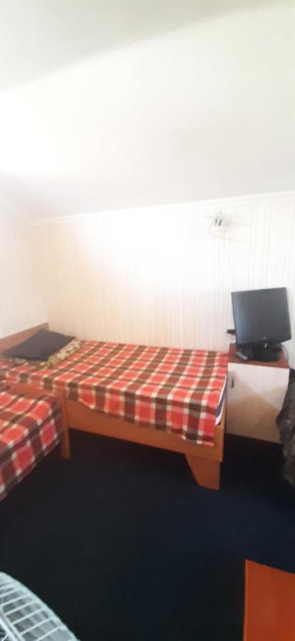 Помешкання З Парковкою Apartman Cserkaszi Kültér fotó