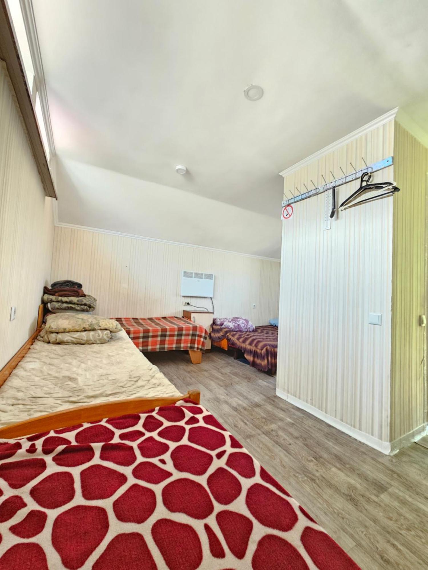 Помешкання З Парковкою Apartman Cserkaszi Kültér fotó